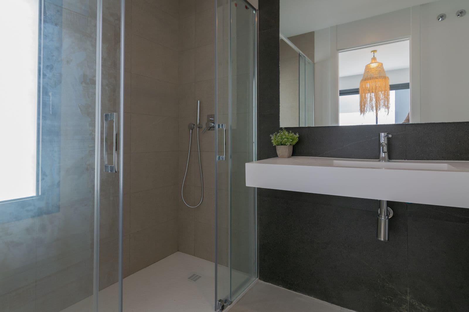 4 soveværelse Semi-Rækkehus til salg i Atalaya-Isdabe - € 950.000 (Ref: 9695055)