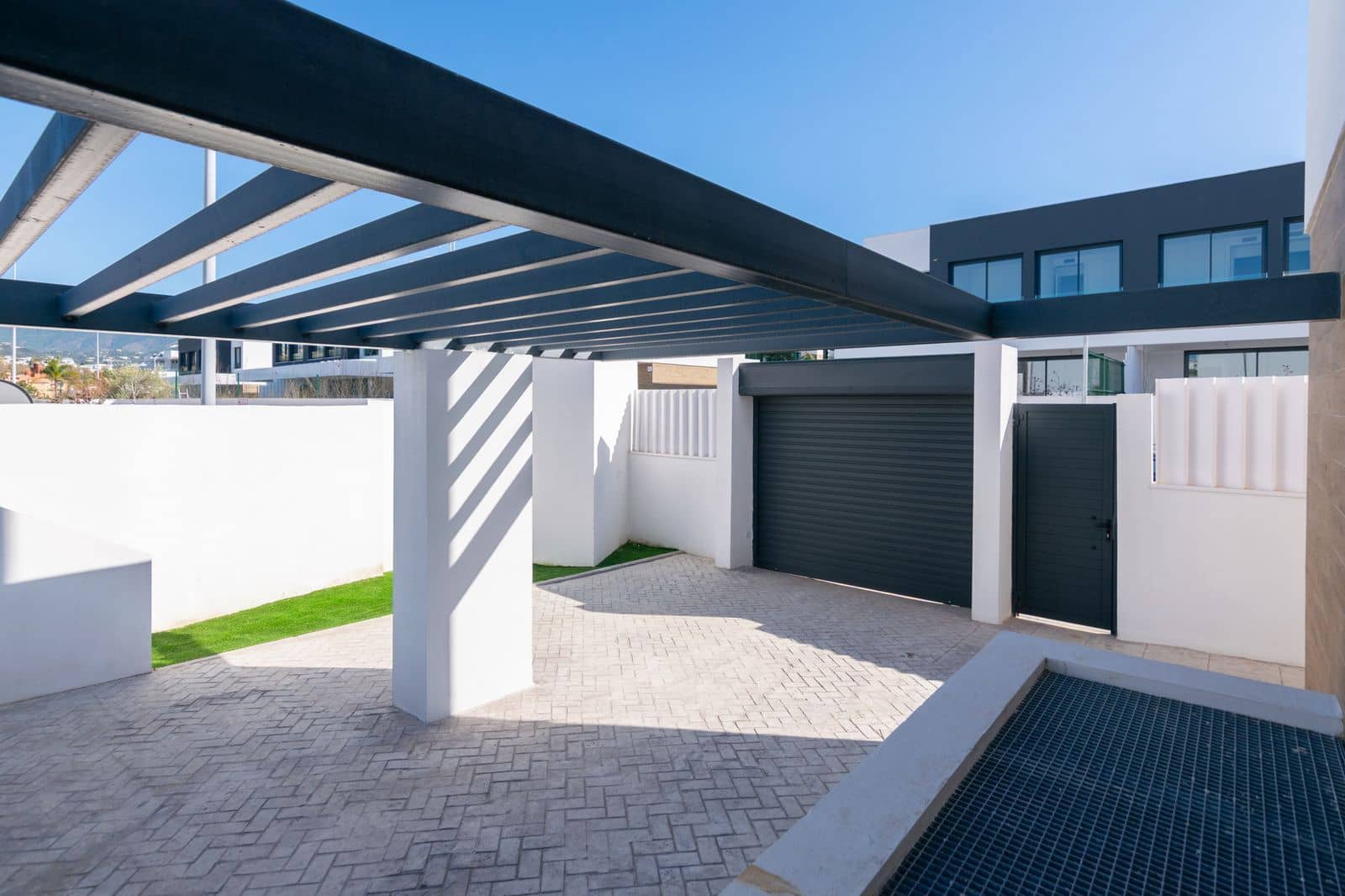 4 soveværelse Semi-Rækkehus til salg i Atalaya-Isdabe - € 950.000 (Ref: 9695055)