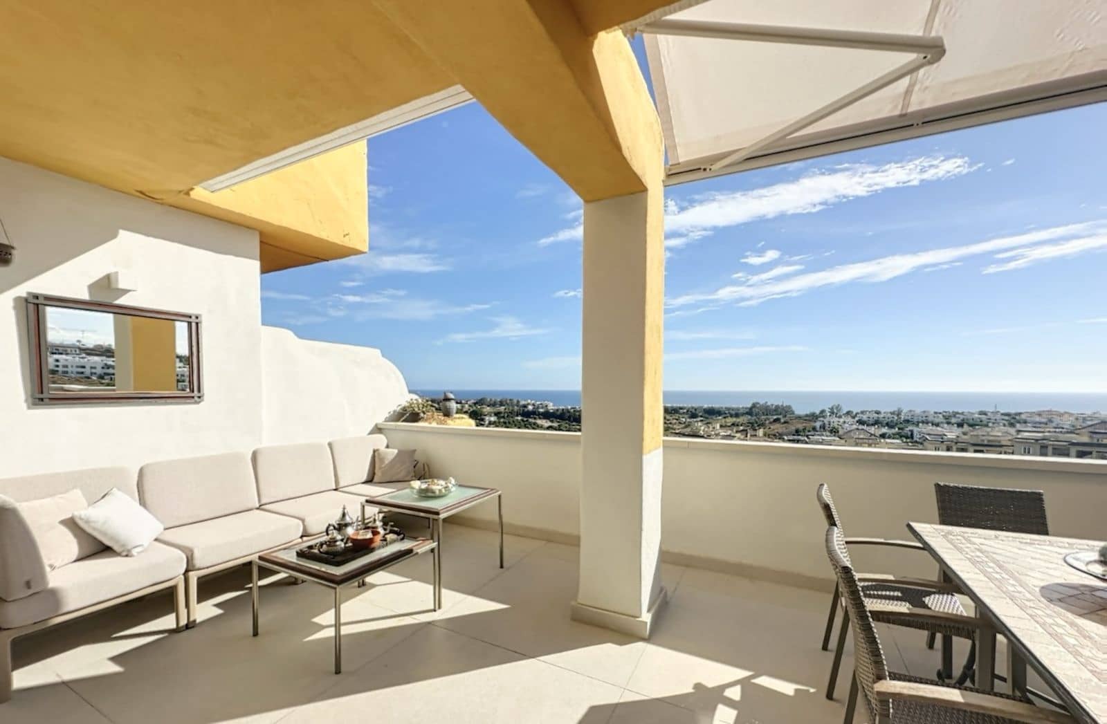 3 chambre Penthouse à vendre à New Golden Mile - 1 100 000 € (Ref: 9695093)