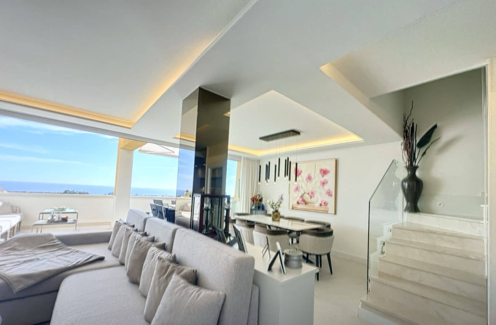 3 chambre Penthouse à vendre à New Golden Mile - 1 100 000 € (Ref: 9695093)