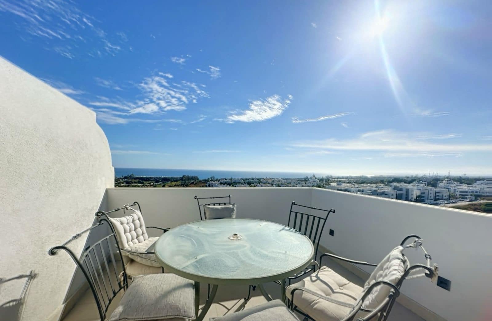 3 chambre Penthouse à vendre à New Golden Mile - 1 100 000 € (Ref: 9695093)