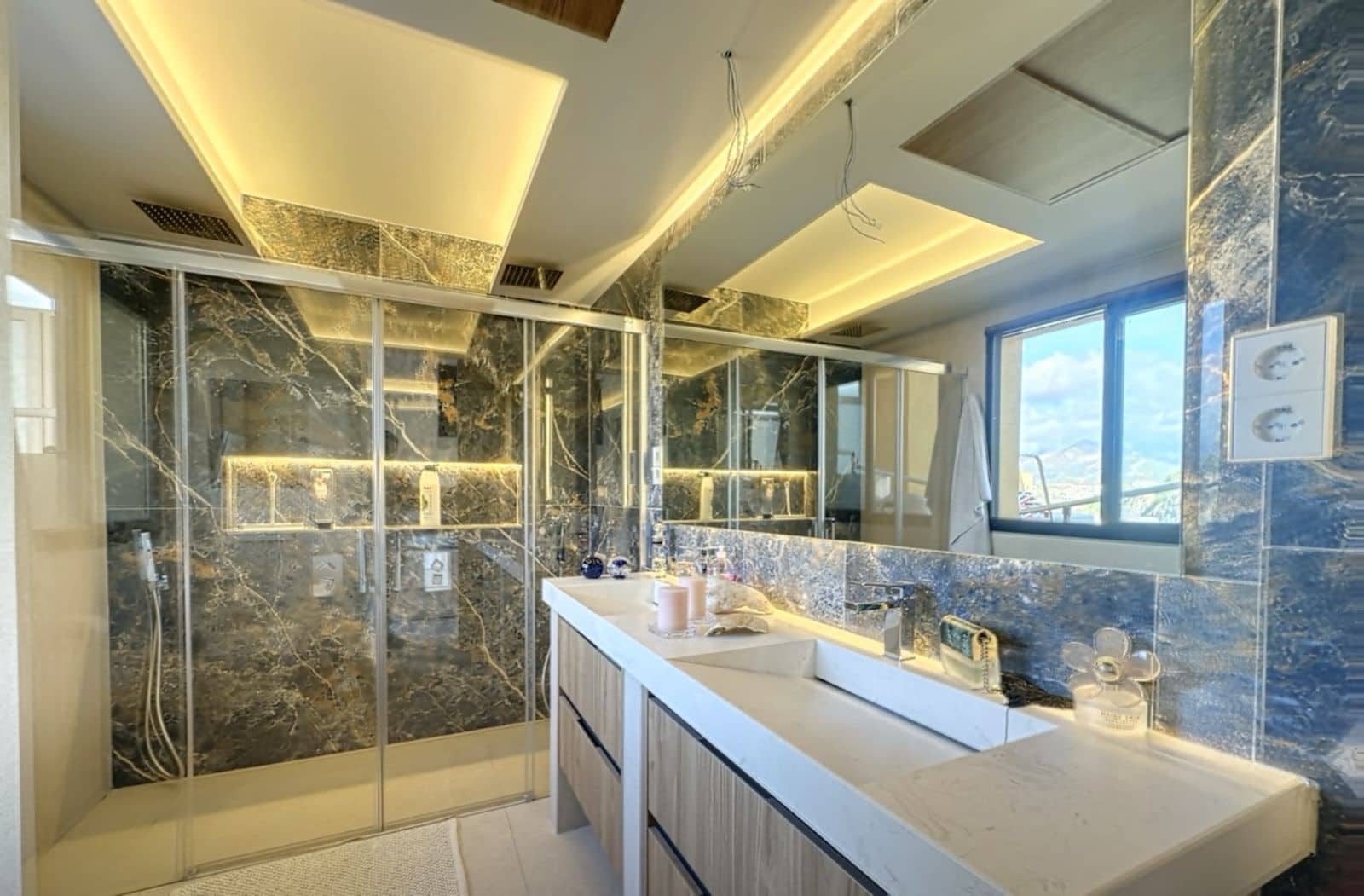 3 chambre Penthouse à vendre à New Golden Mile - 1 100 000 € (Ref: 9695093)