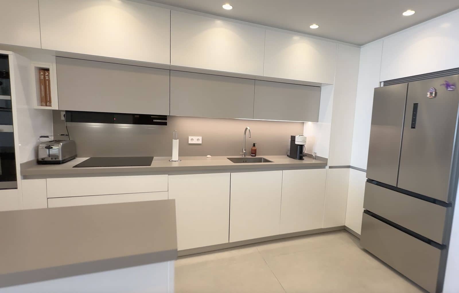 3 chambre Penthouse à vendre à New Golden Mile - 1 100 000 € (Ref: 9695093)