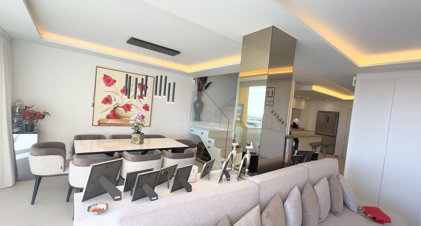 3 chambre Penthouse à vendre à New Golden Mile - 1 100 000 € (Ref: 9695093)