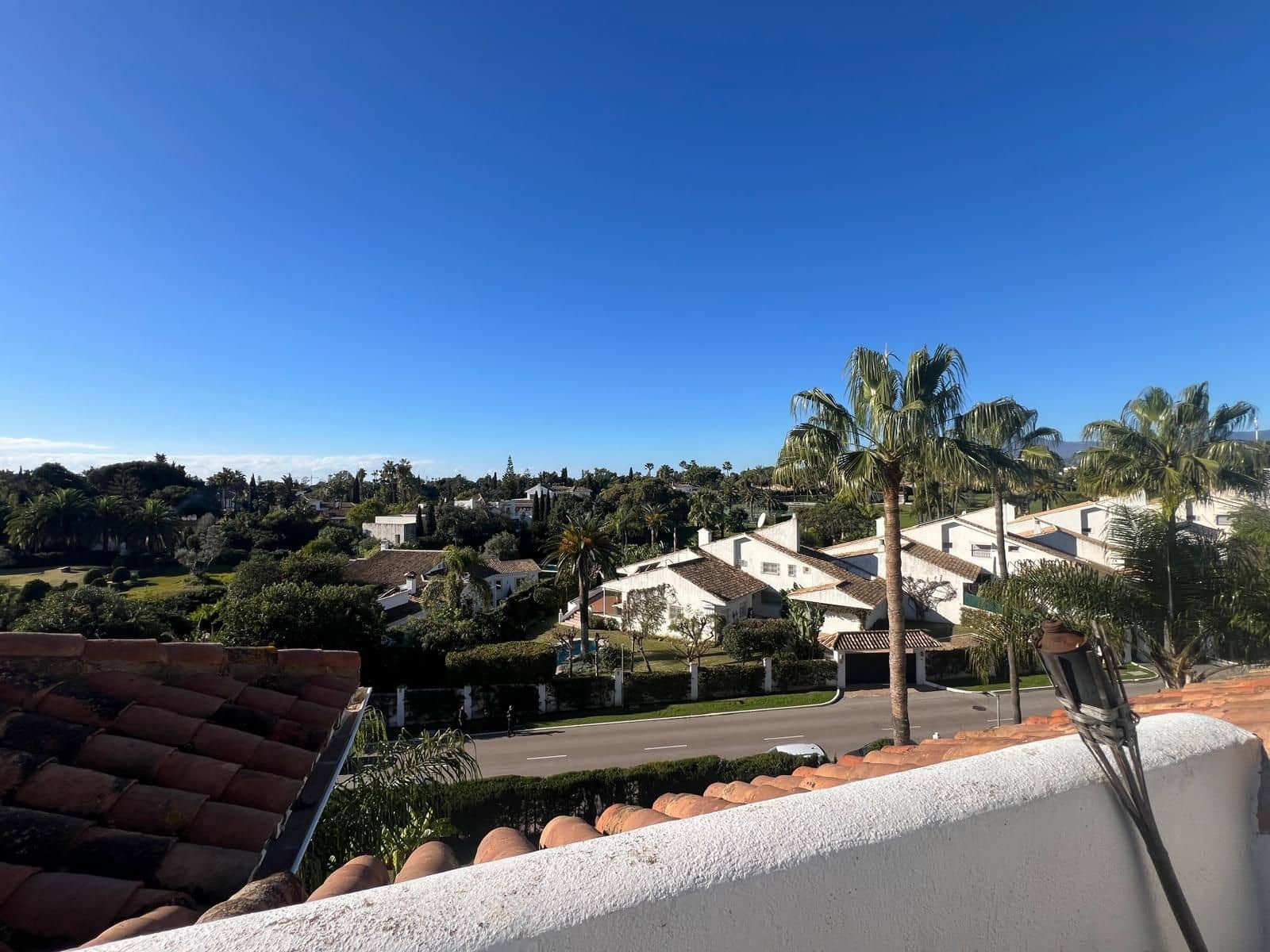 4 soveværelse Penthouse til salg i Guadalmina - € 950.000 (Ref: 9695094)