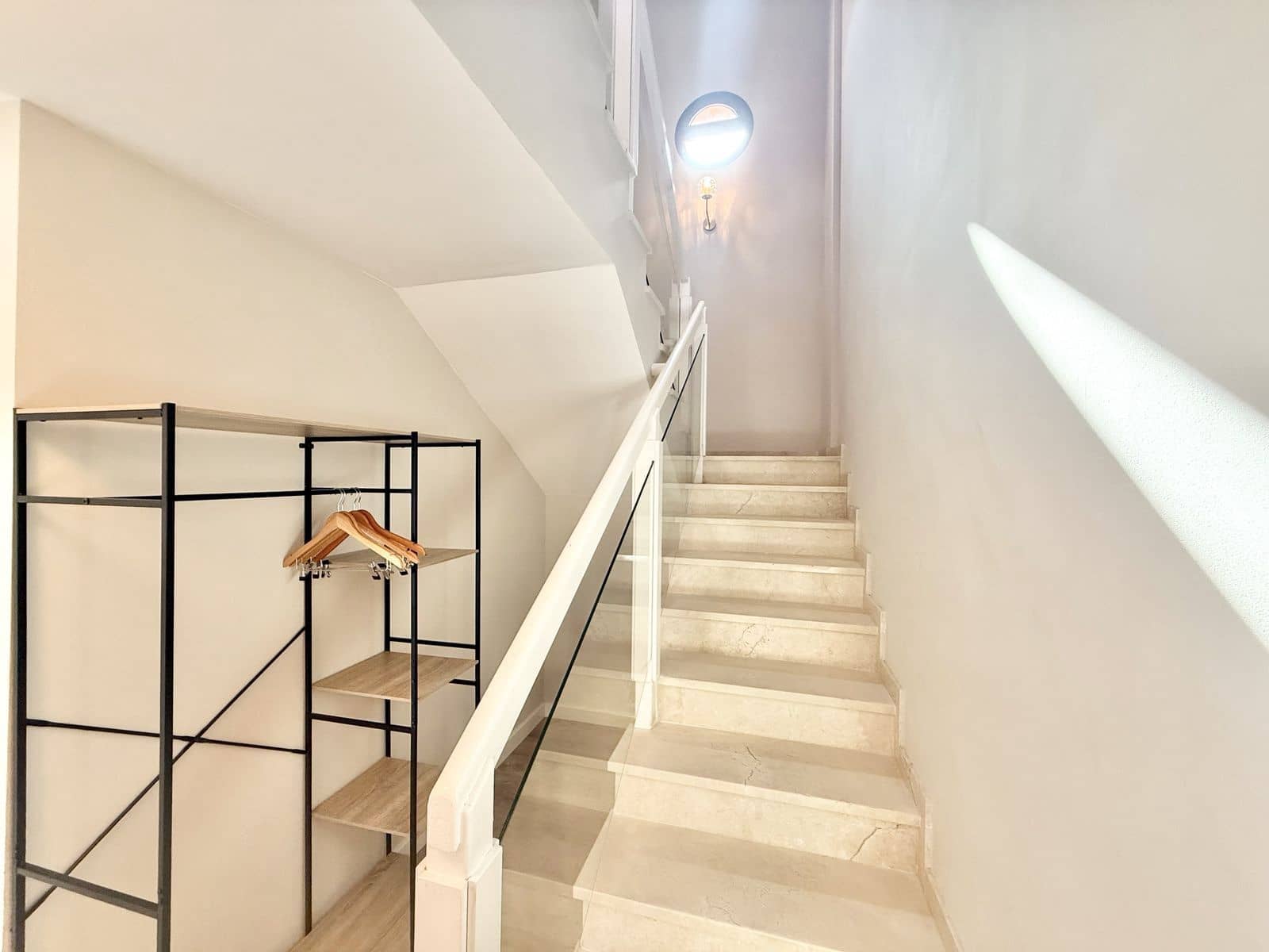 3 quarto Penthouse para venda em Benahavis - 465 000 € (Ref: 9695102)