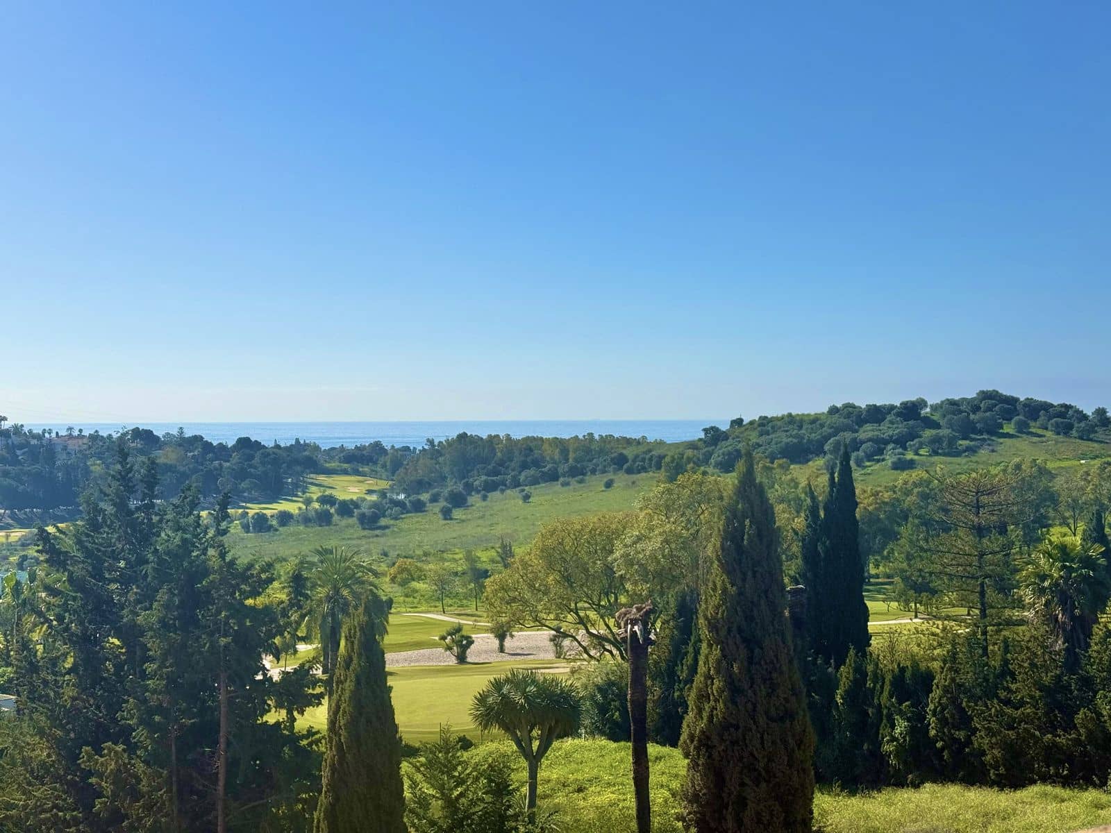 3 quarto Penthouse para venda em Benahavis - 465 000 € (Ref: 9695102)