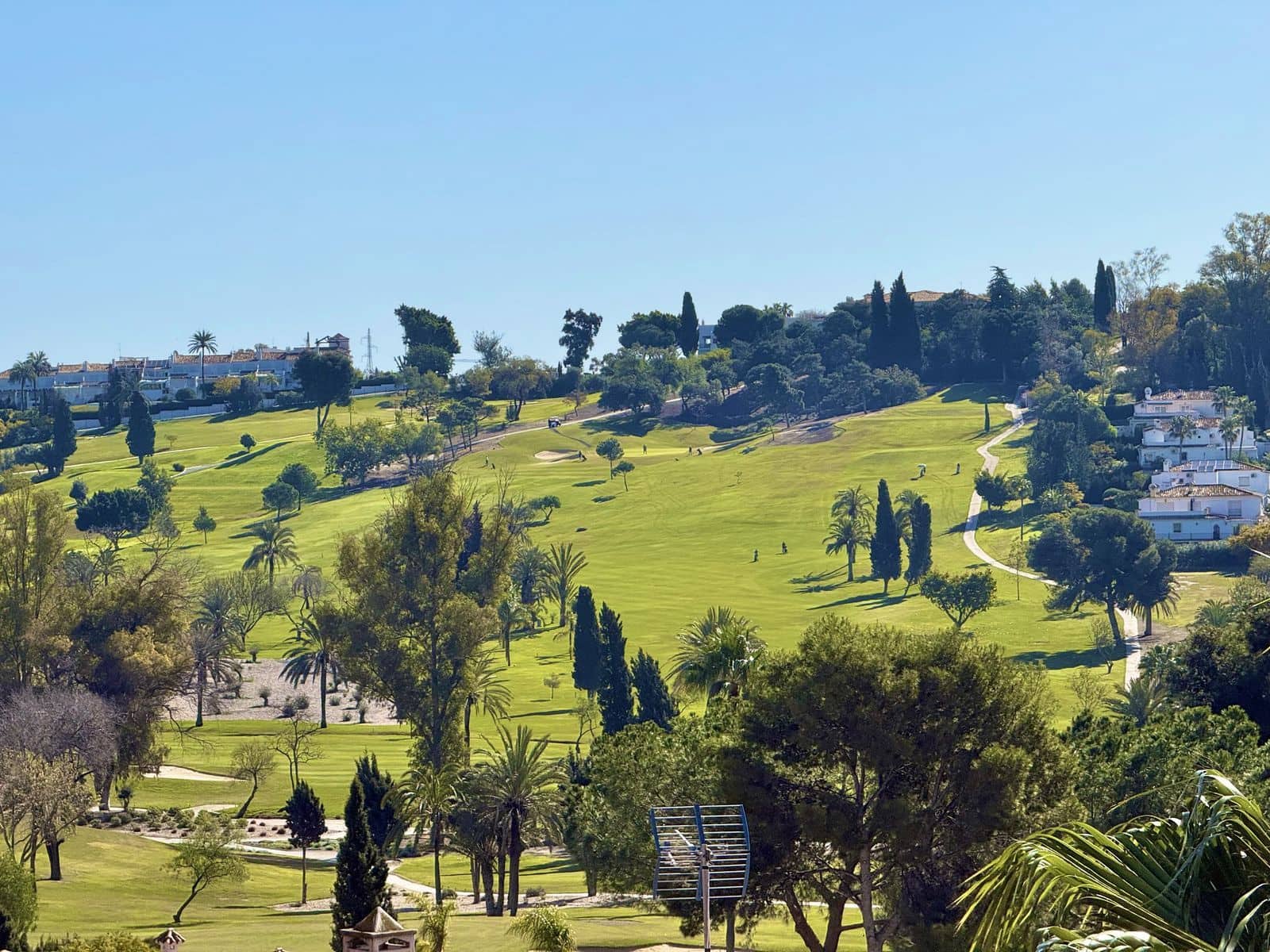 3 quarto Penthouse para venda em Benahavis - 465 000 € (Ref: 9695102)