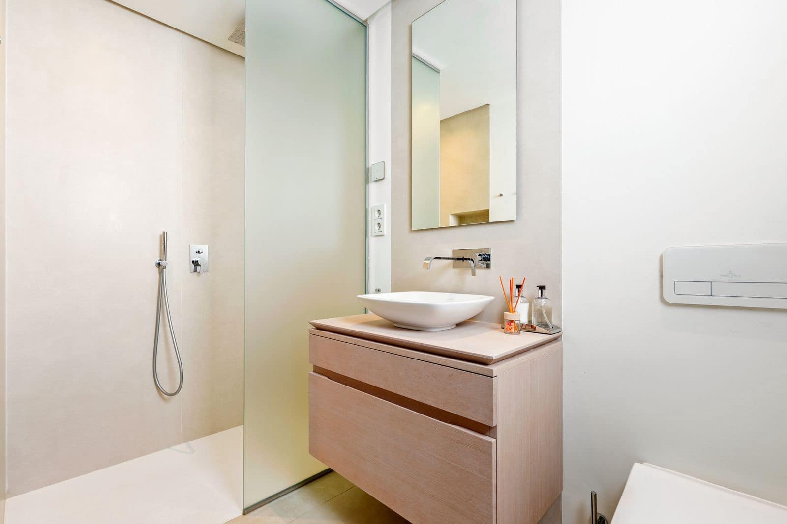 Ático de 3 habitaciones en Aloha Golf en venta - 3.150.000 € (Ref: 9695106)