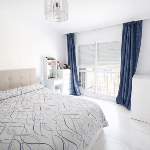 2 quarto Apartamento para venda em Aloha Golf, Marbella - 405 000 € (Ref: 9738662)