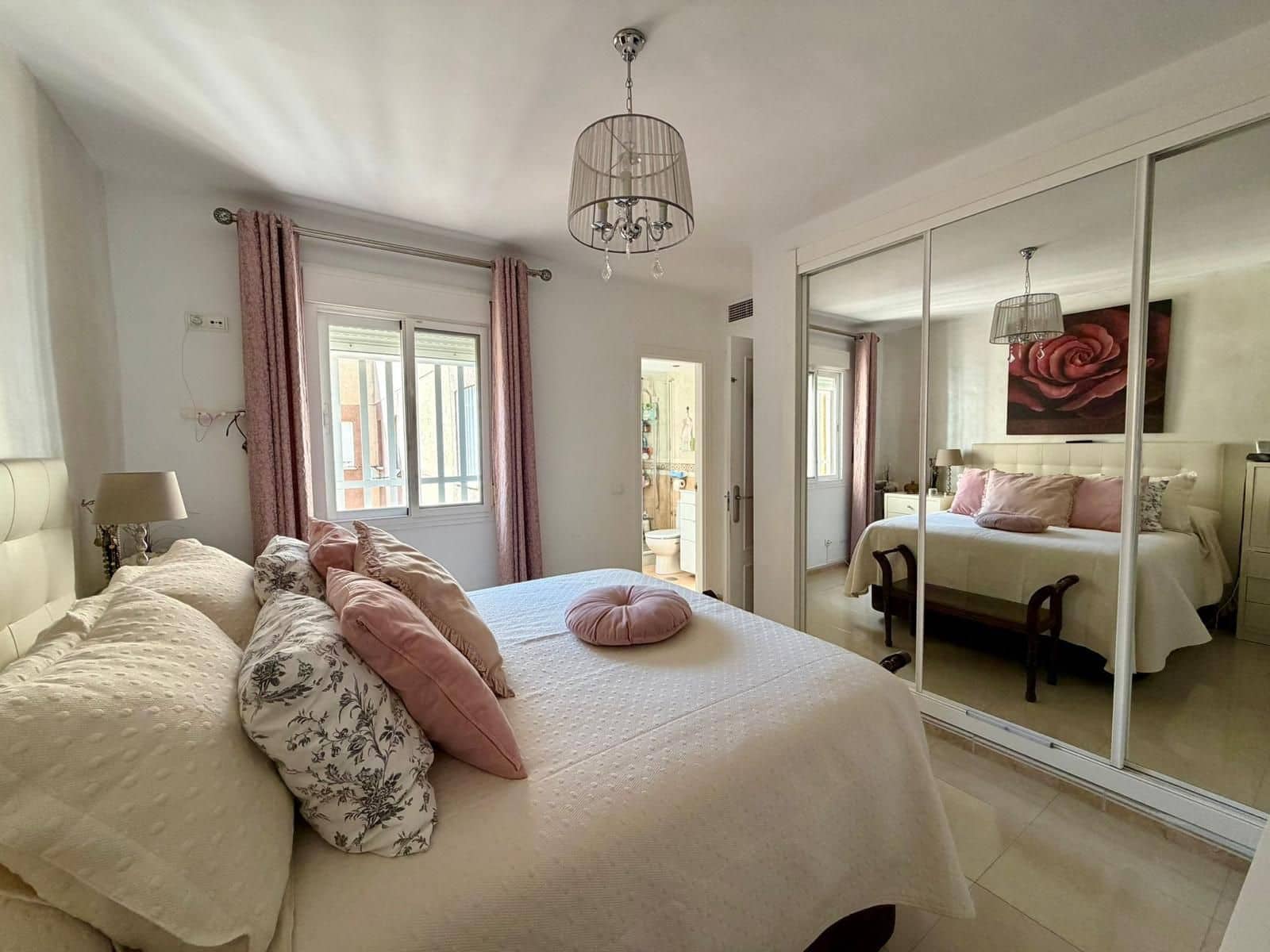 4 sovrum Takvåning till salu i Estepona - 514 800 € (Ref: 9738664)