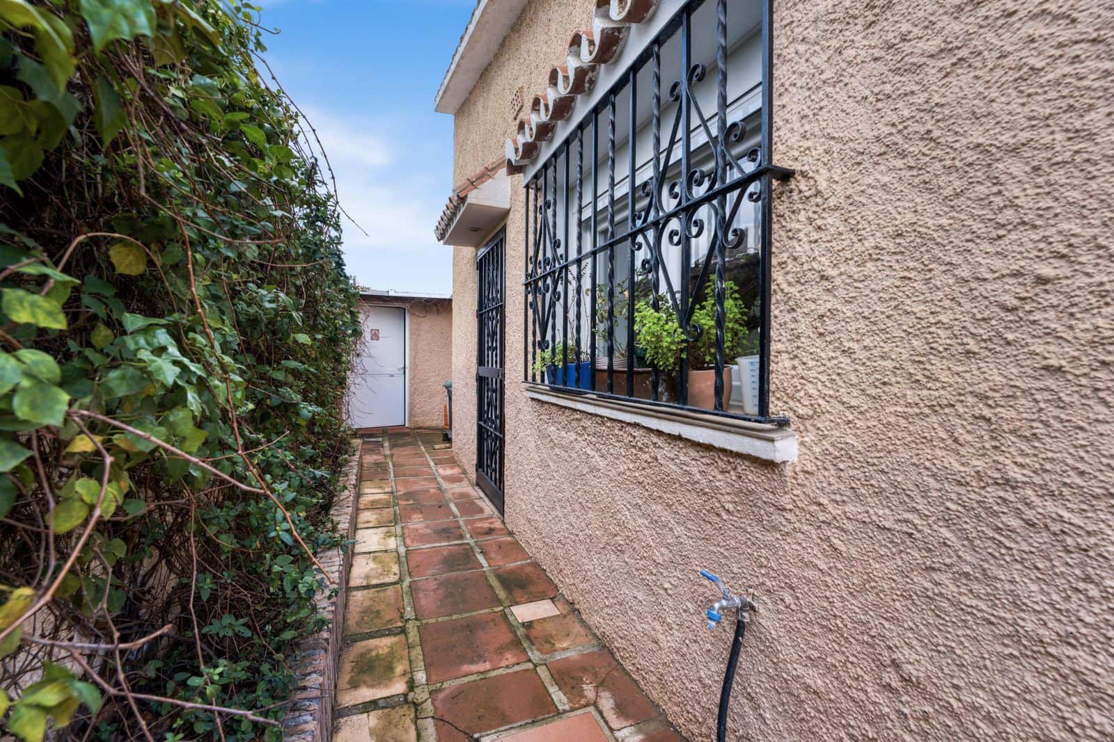 5 slaapkamer Villa te koop in Malaga stad - € 890.000 (Ref: 9738668)