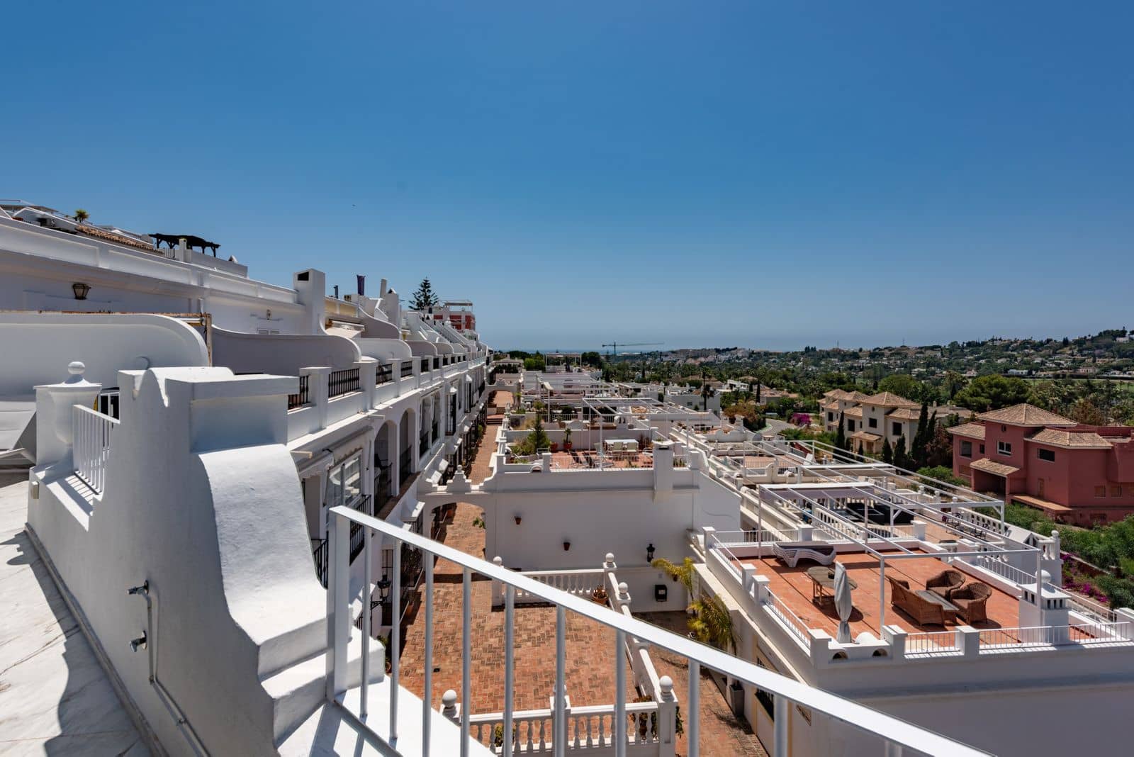 3 soveværelse Byhus til salg i Nueva Andalucia - € 1.050.000 (Ref: 9738669)