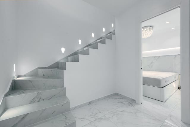 3 soveværelse Byhus til salg i Nueva Andalucia, Marbella - € 1.050.000 (Ref: 9738669)