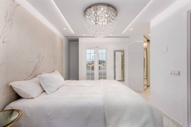 3 soveværelse Byhus til salg i Nueva Andalucia, Marbella - € 1.050.000 (Ref: 9738669)