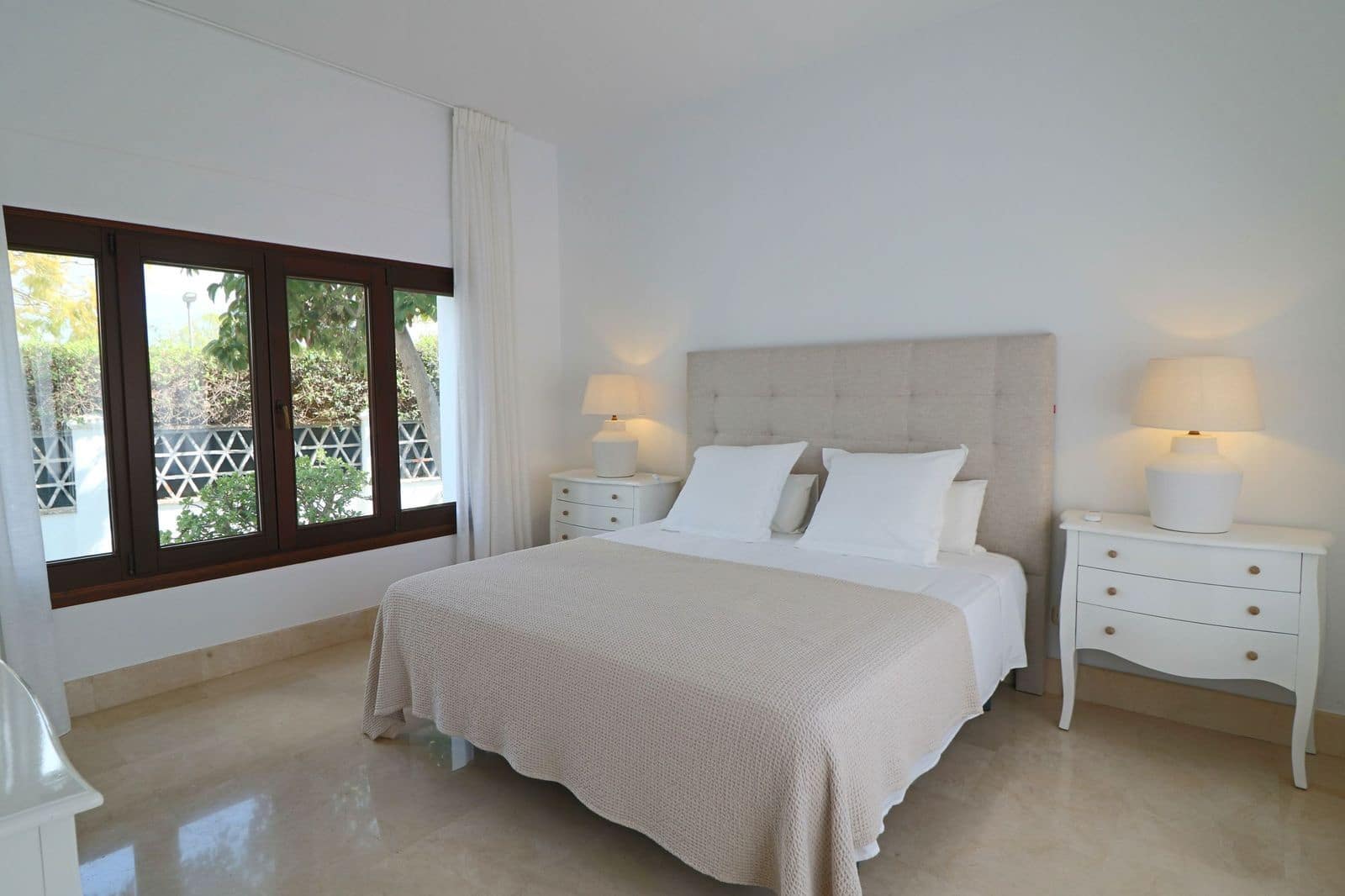 5 slaapkamer Villa te koop in Guadalmina - € 1.950.000 (Ref: 9738676)