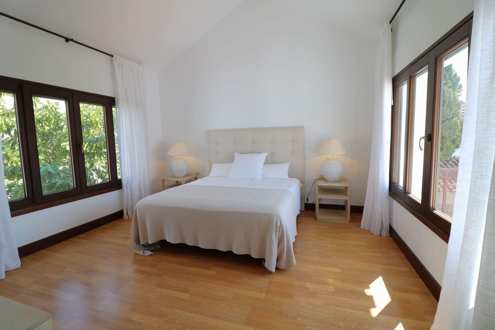 5 slaapkamer Villa te koop in Guadalmina - € 1.950.000 (Ref: 9738676)