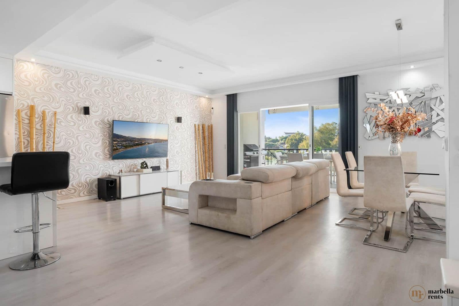 6 chambre Villa/Maison Semi-Mitoyenne à vendre à Marbella - 1 200 000 € (Ref: 9738677)