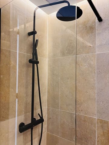 3 chambre Appartement à vendre à La Duquesa / Puerto de la Duquesa, Manilva - 550 000 € (Ref: 9738681)