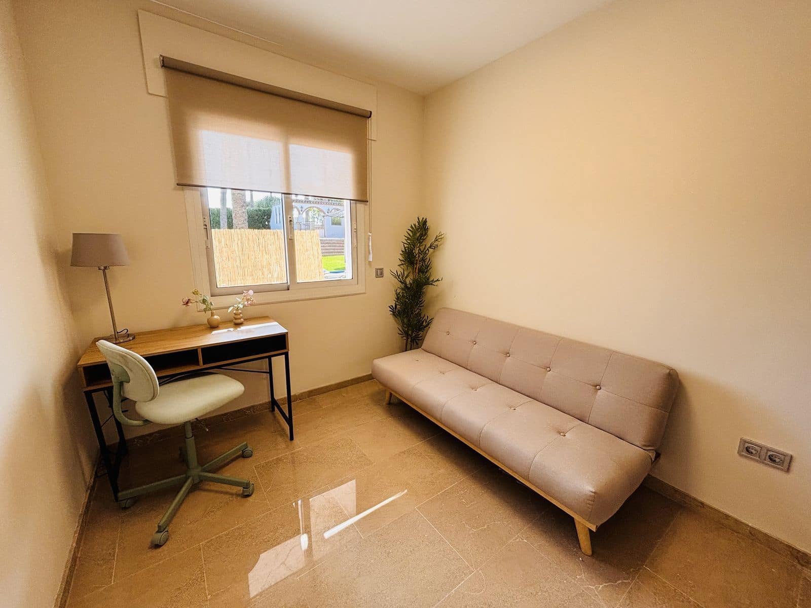 3 chambre Appartement à vendre à La Duquesa / Puerto de la Duquesa - 550 000 € (Ref: 9738681)