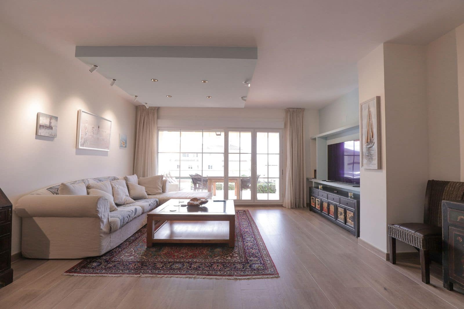 3 bedroom Apartment for sale in Cabopino - € 549,000 (Ref: 9738683)