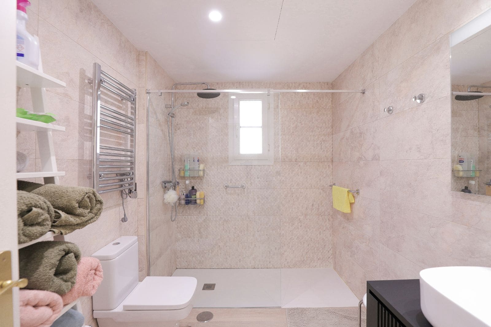 3 bedroom Apartment for sale in Cabopino - € 549,000 (Ref: 9738683)