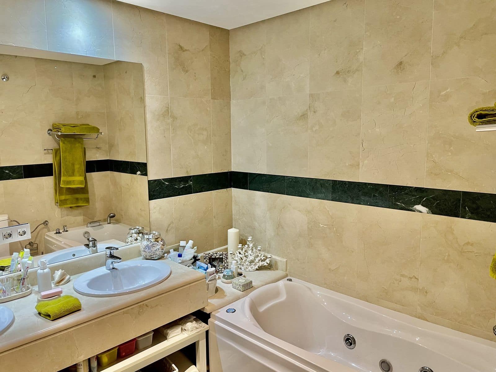 2 chambre Appartement à vendre à Nueva Andalucia - 370 000 € (Ref: 9738684)