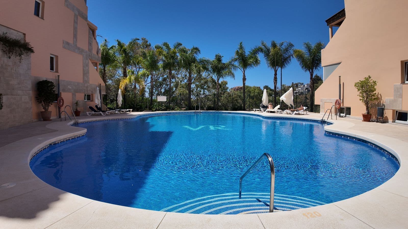 2 chambre Appartement à vendre à Nueva Andalucia - 370 000 € (Ref: 9738684)