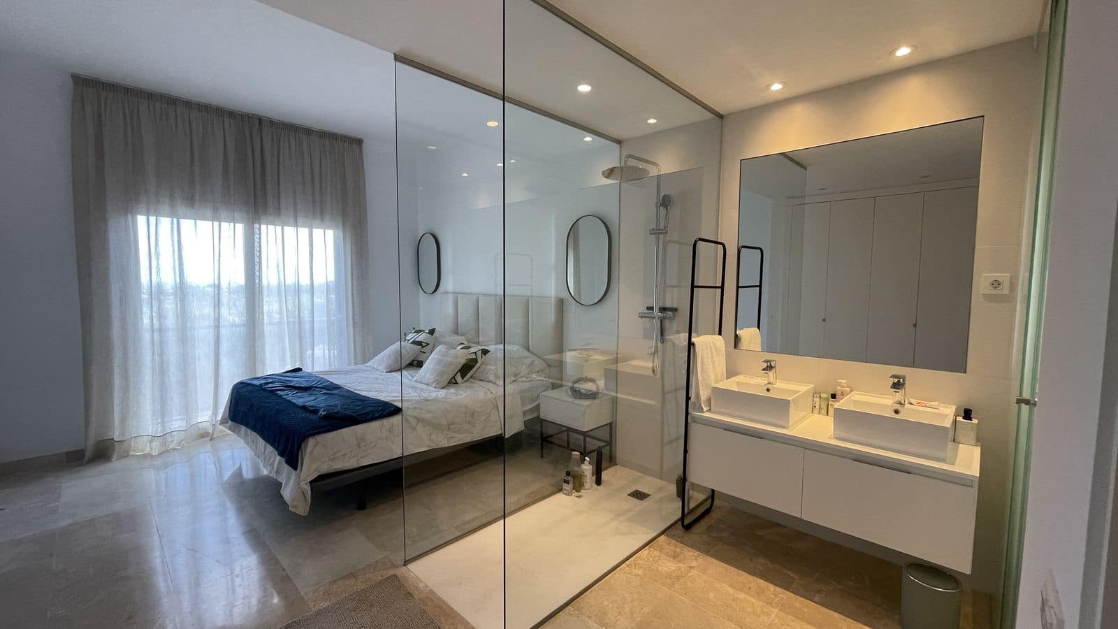 3 bedroom Apartment for sale in Benahavis - € 700,000 (Ref: 9738687)