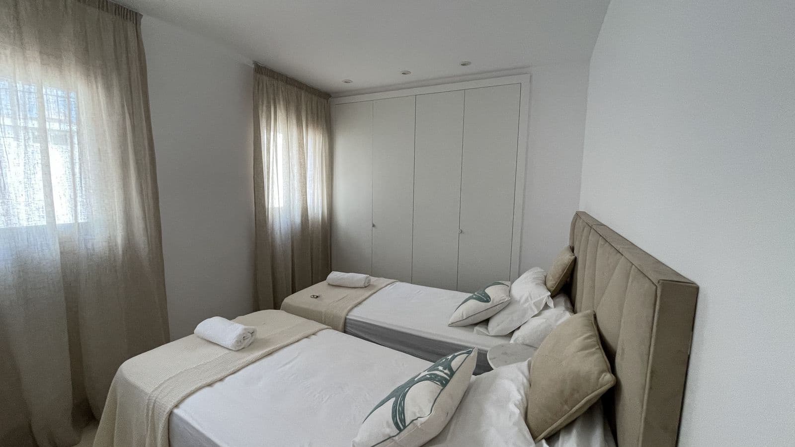 3 bedroom Apartment for sale in Benahavis - € 700,000 (Ref: 9738687)