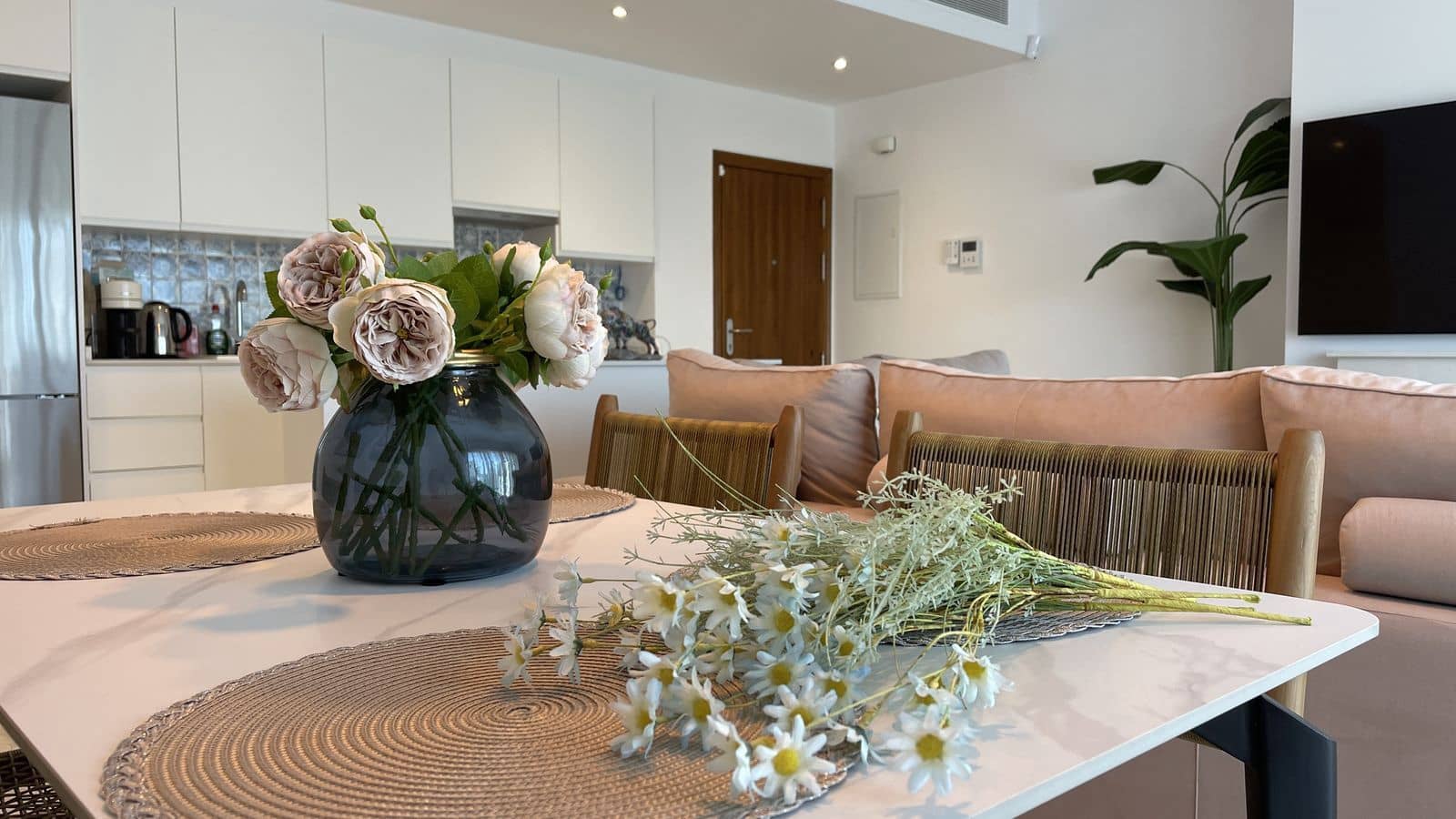 3 bedroom Apartment for sale in Benahavis - € 700,000 (Ref: 9738687)