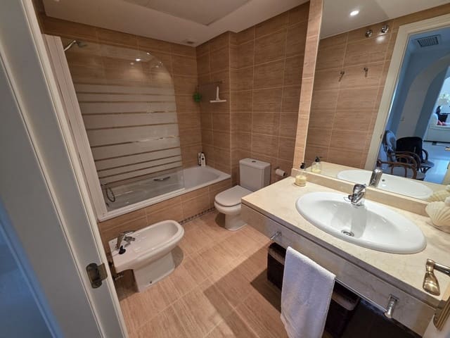 3 sypialnia Apartament na sprzedaż w Nueva Andalucia, Marbella - 550 000 € (Ref: 9738688)