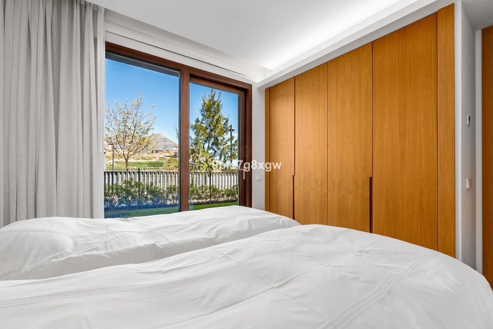 3 bedroom Apartment for sale in La Quinta - € 995,000 (Ref: 9738690)