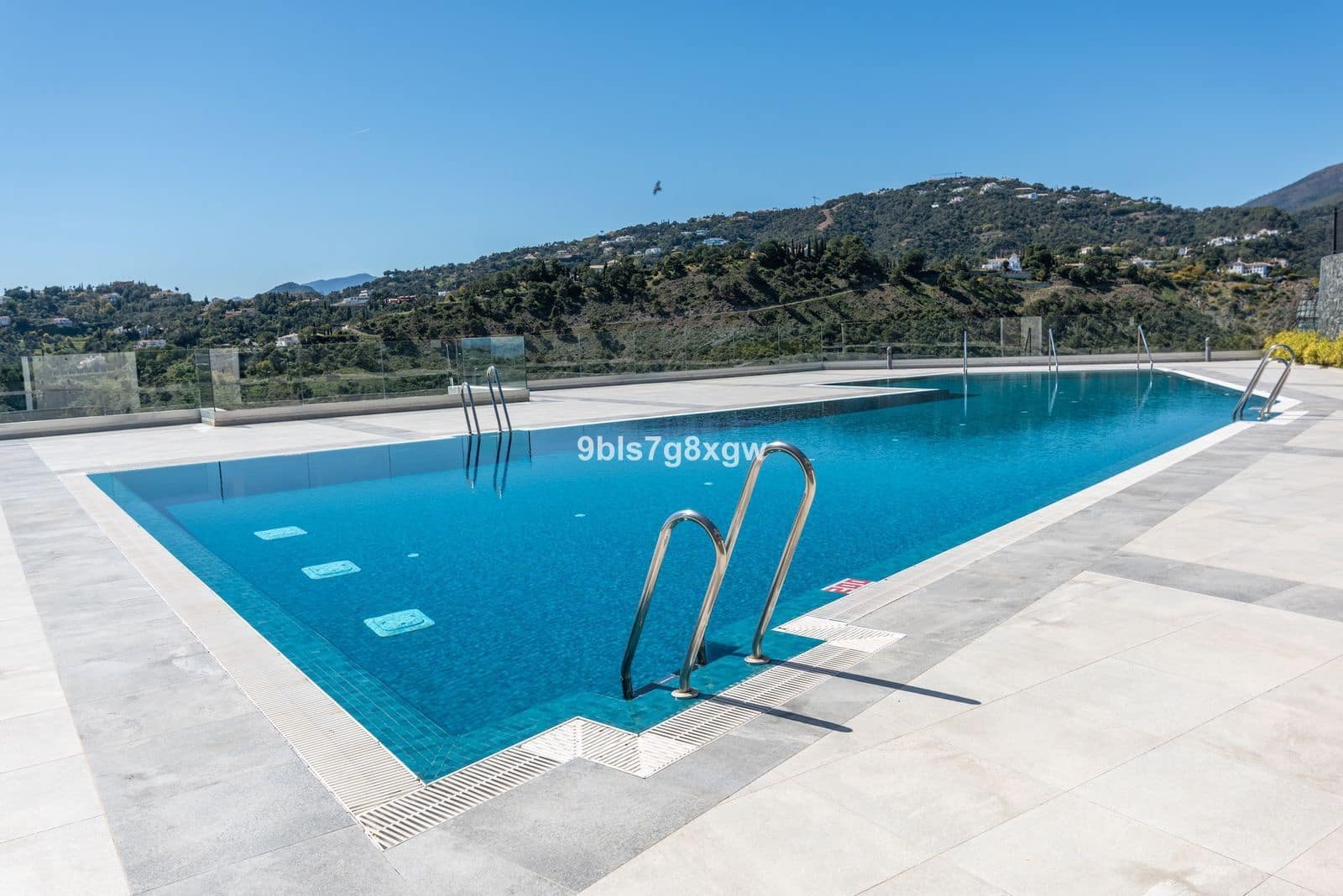 3 bedroom Apartment for sale in La Quinta - € 995,000 (Ref: 9738690)