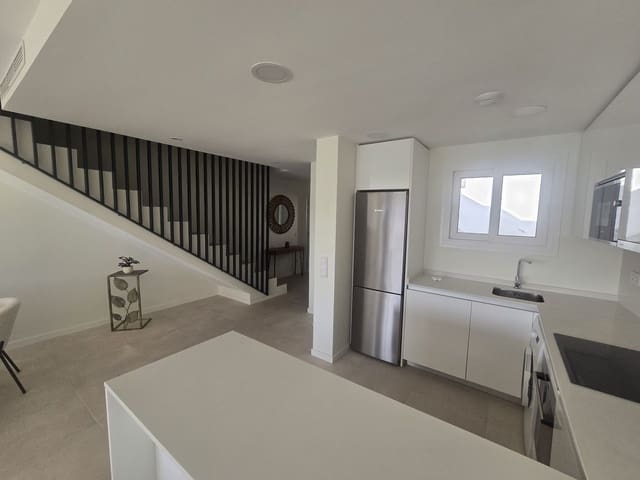 4 quarto Casa em Banda para venda em La Cala de Mijas, Mijas - 890 000 € (Ref: 9738693)