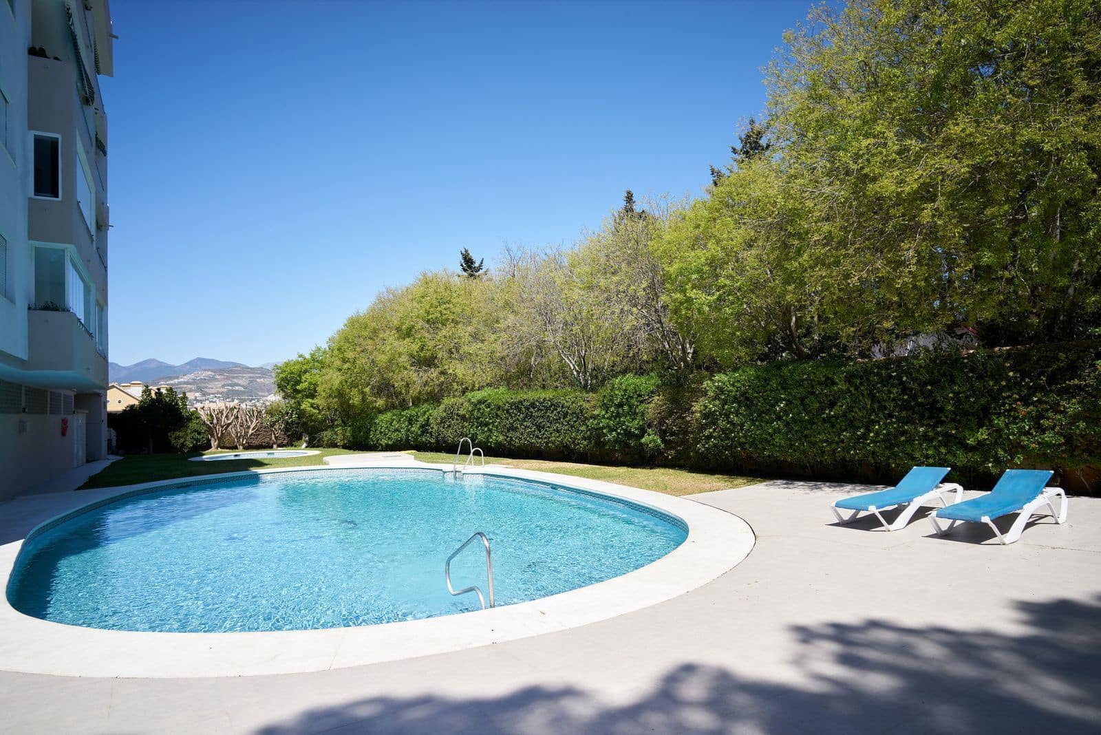 2 Zimmer Apartment zu verkaufen in Nueva Andalucia - 485.000 € (Ref: 9738695)