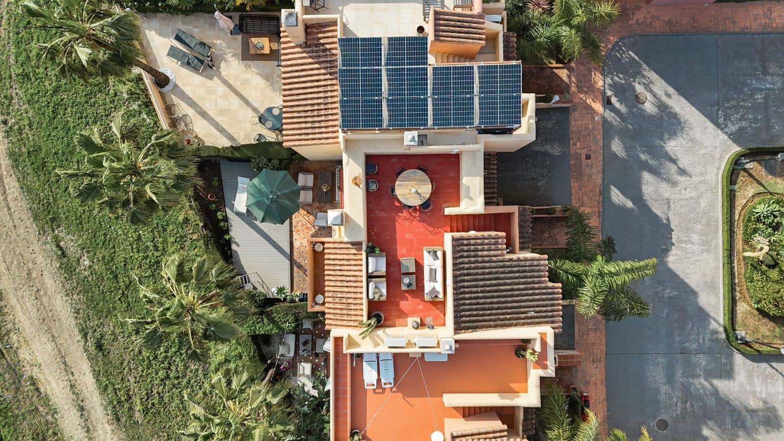 4 Zimmer Haus zu verkaufen in Nueva Andalucia - 695.000 € (Ref: 9738706)