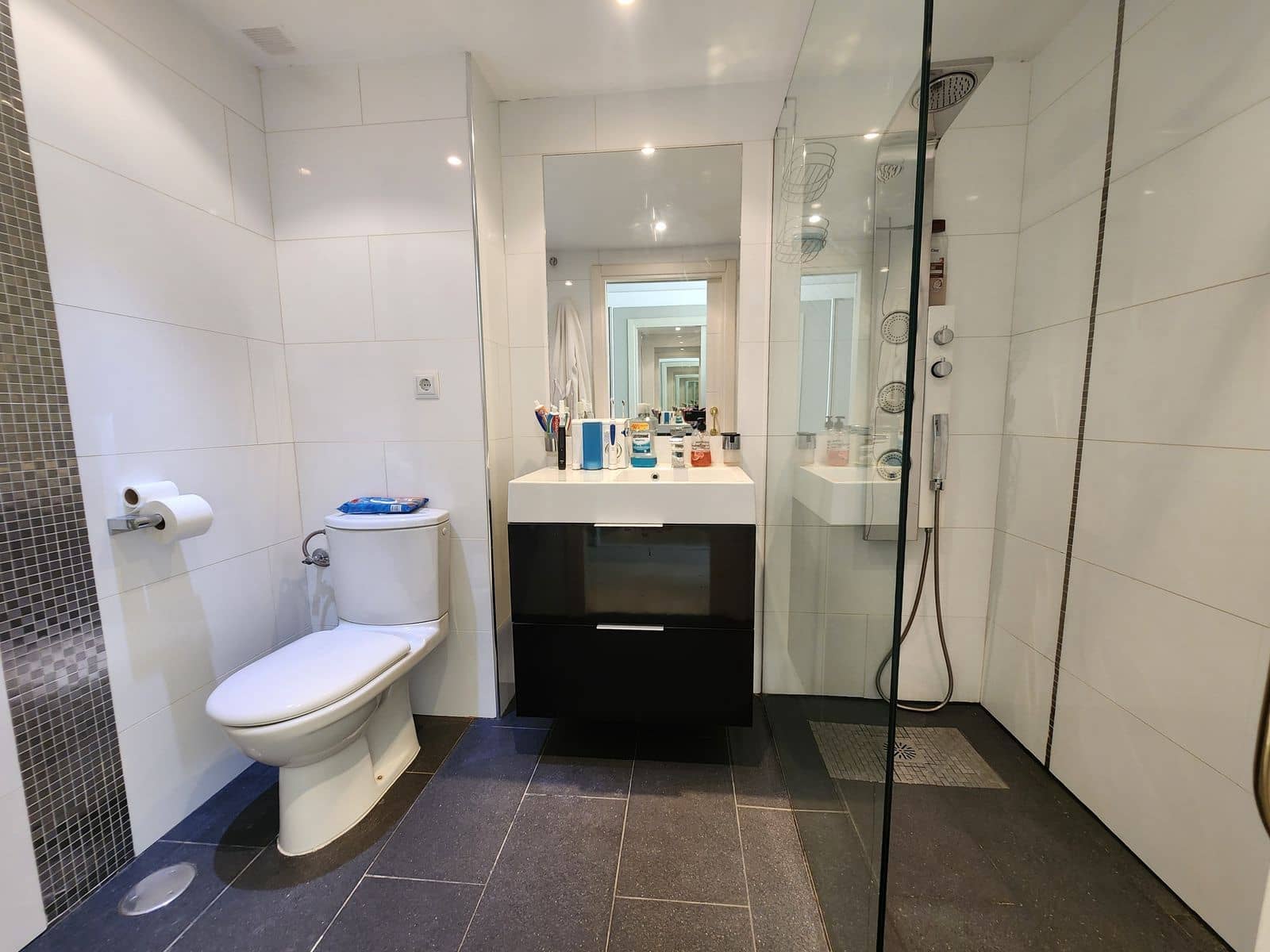 3 soveværelse Lejlighed til salg i Estepona - € 1.300.000 (Ref: 9738708)