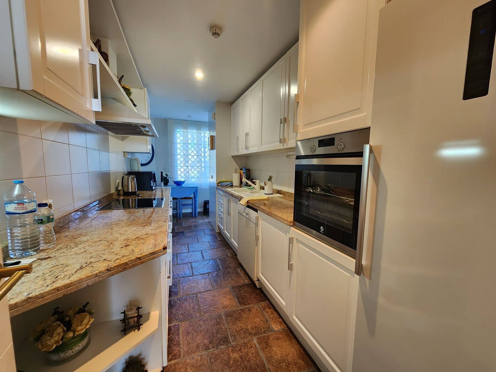 3 soveværelse Lejlighed til salg i Estepona - € 1.300.000 (Ref: 9738708)