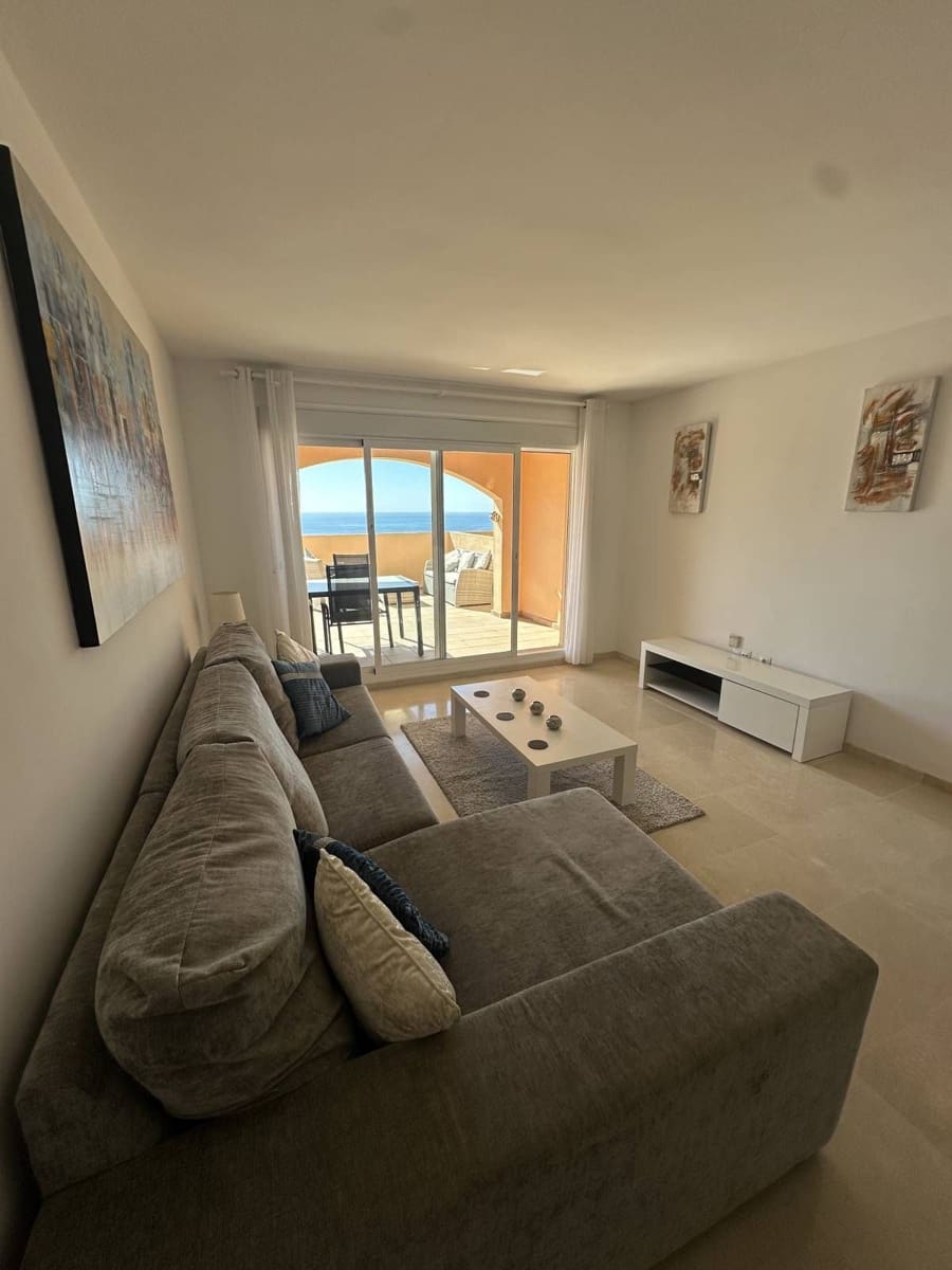 2 bedroom Apartment for sale in Calahonda - € 349,000 (Ref: 9738710)