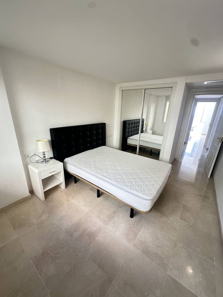 2 bedroom Apartment for sale in Calahonda - € 349,000 (Ref: 9738710)