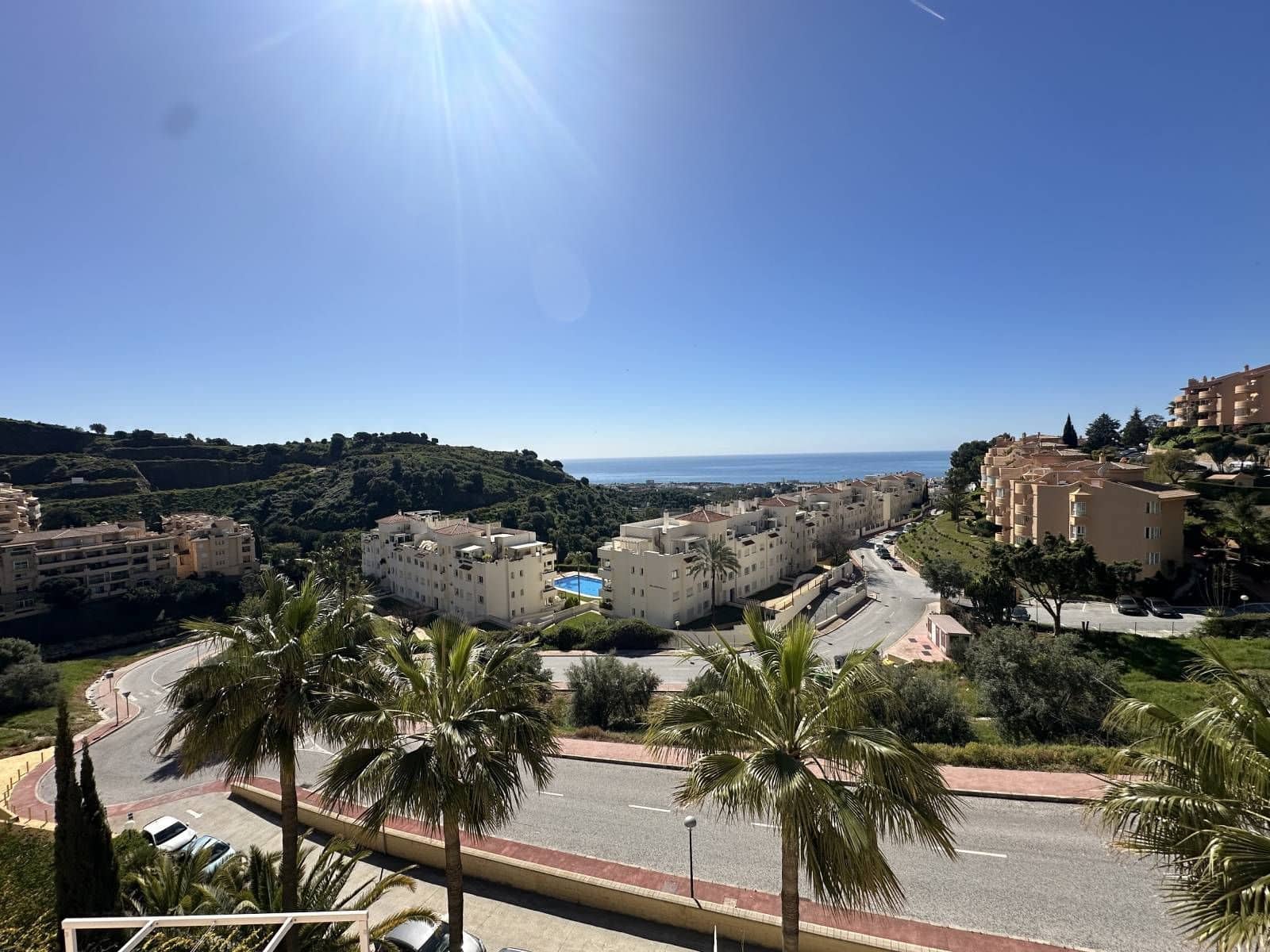 2 bedroom Apartment for sale in Calahonda - € 349,000 (Ref: 9738710)