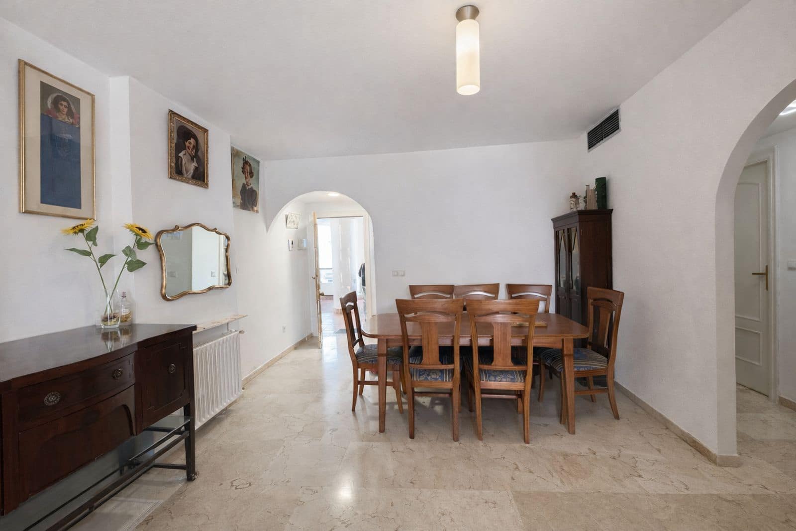 Apartamento de 2 habitaciones en Guadalmina en venta - 395.000 € (Ref: 9738712)