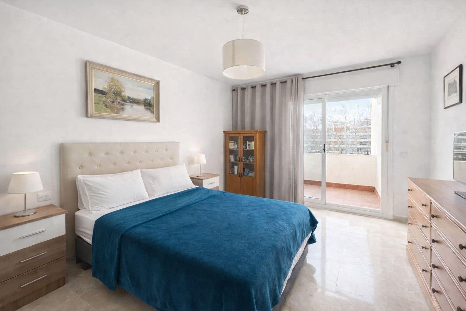 Apartamento de 2 habitaciones en Guadalmina en venta - 395.000 € (Ref: 9738712)