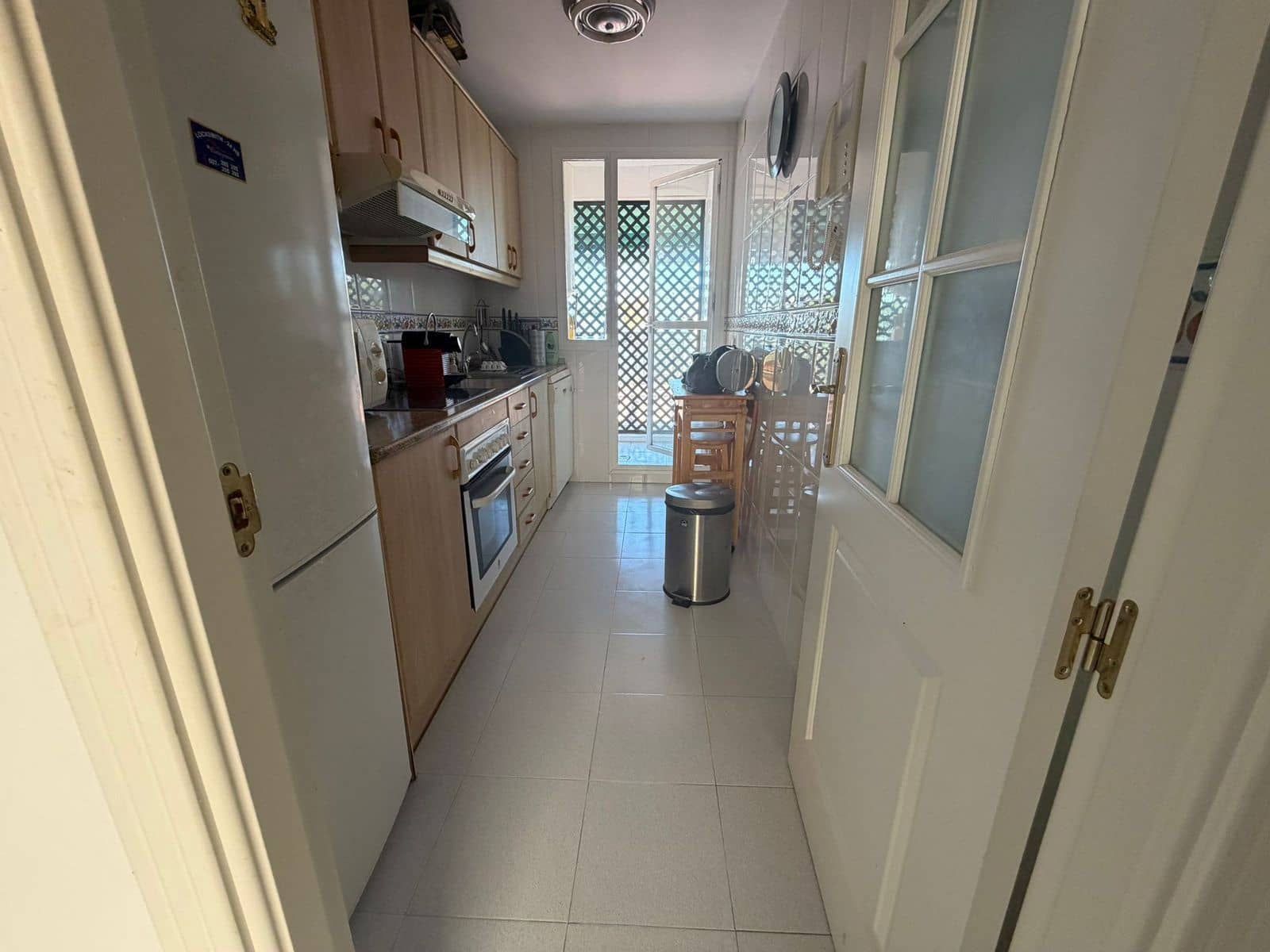 Ático de 2 habitaciones en Puerto Banus en venta - 500.000 € (Ref: 9738716)
