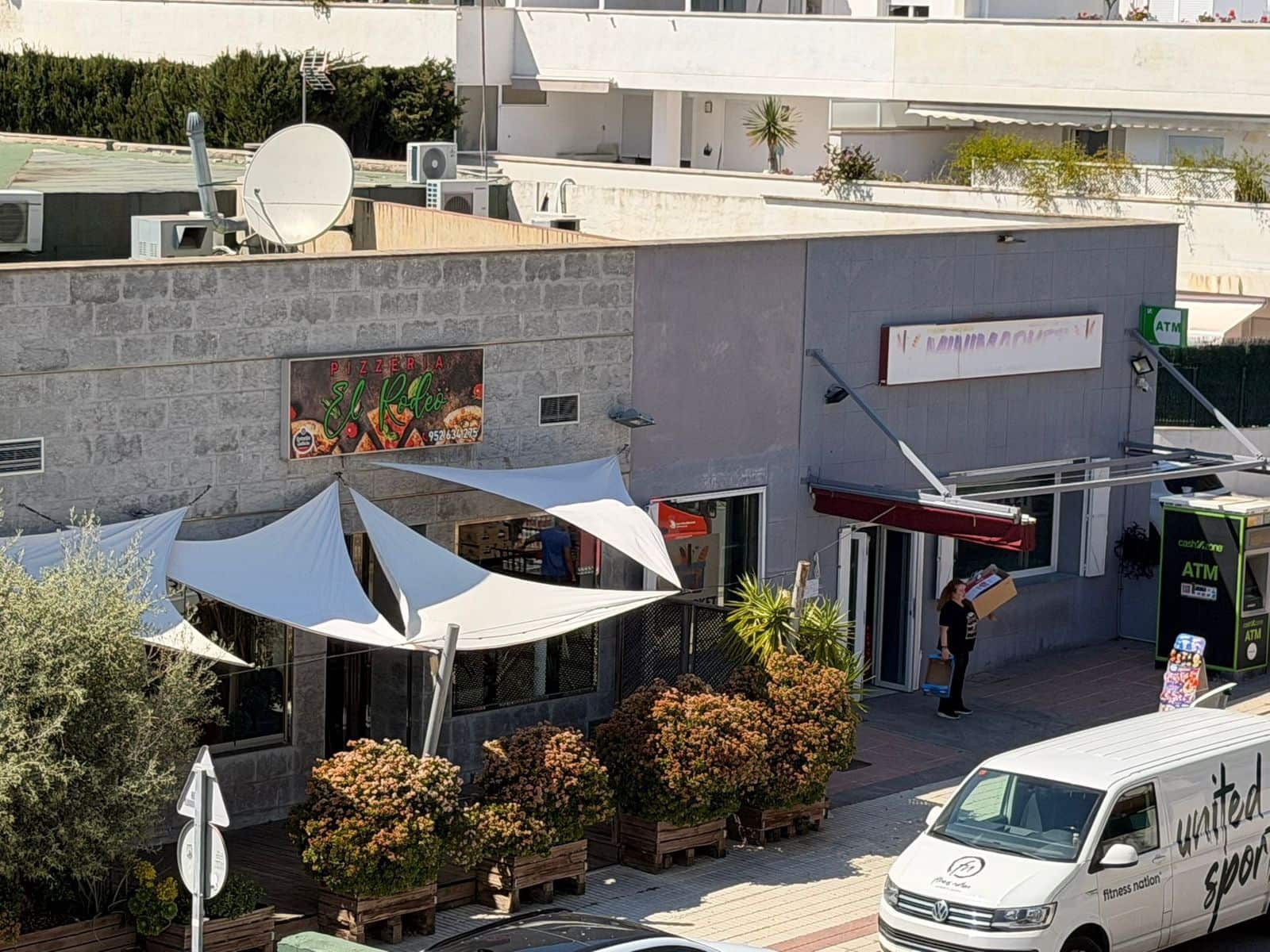 Ático de 2 habitaciones en Puerto Banus en venta - 500.000 € (Ref: 9738716)