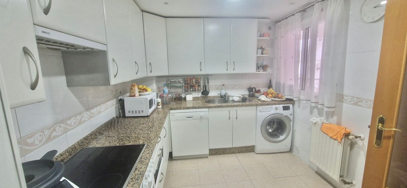 3 soveværelse Lejlighed til salg i Marbella - € 577.500 (Ref: 9738721)