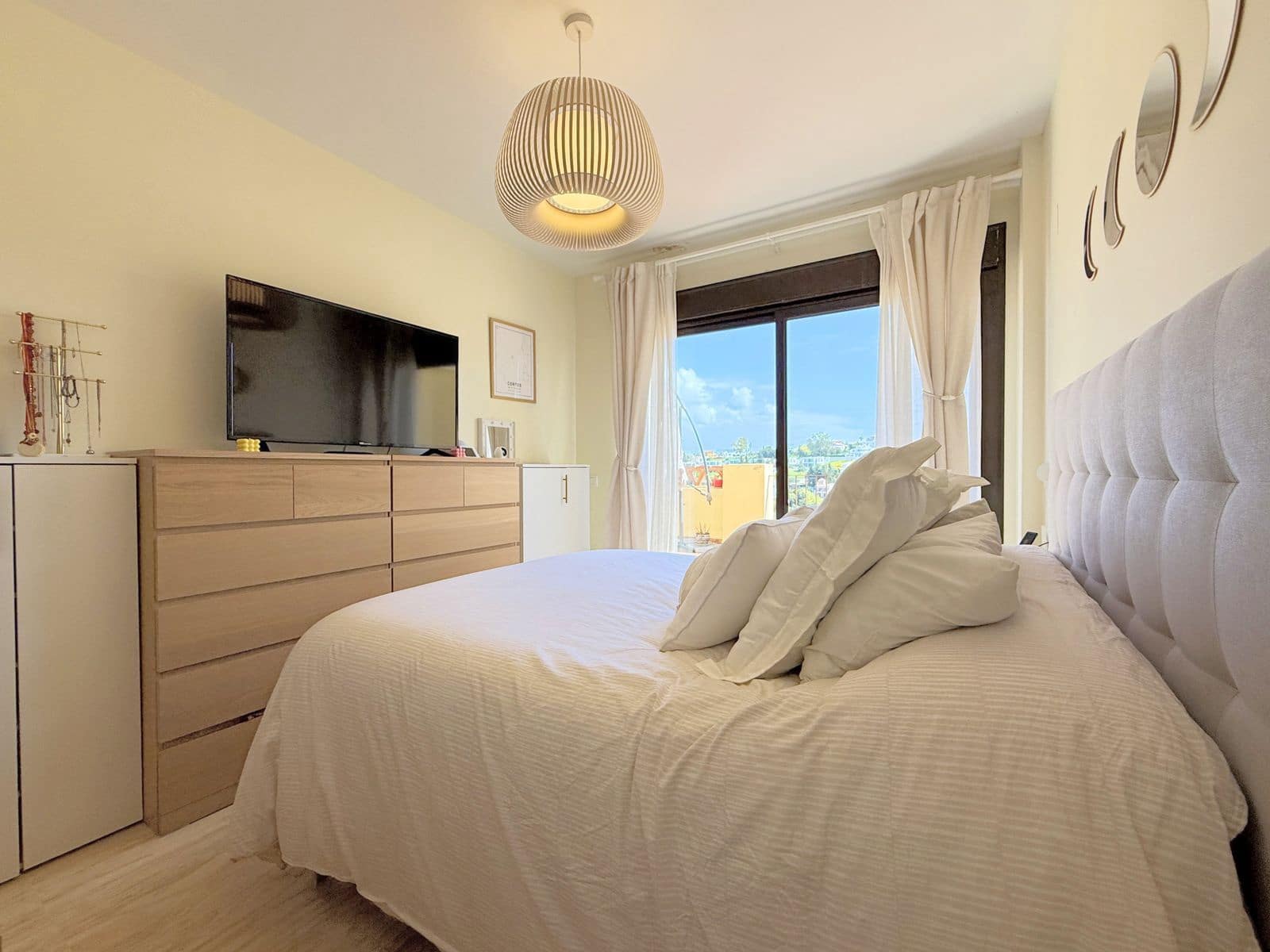 2 quarto Penthouse para venda em Estepona - 359 000 € (Ref: 9738723)