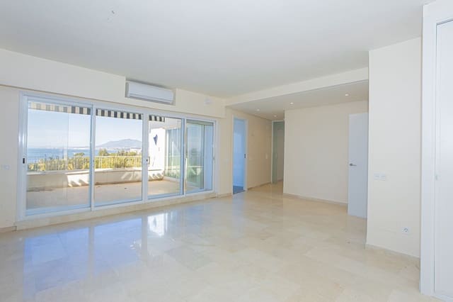 4 quarto Penthouse para venda em Río Real, Marbella - 1 080 000 € (Ref: 9738725)