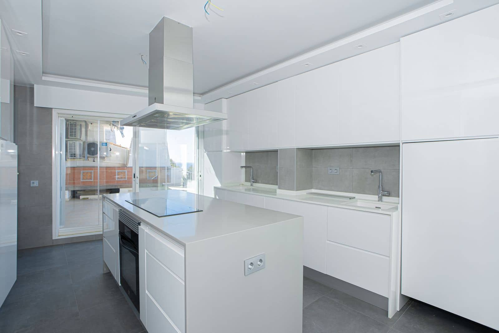 4 camera da letto Attico in vendita in Rio Real - 1.080.000 € (Rif: 9738725)